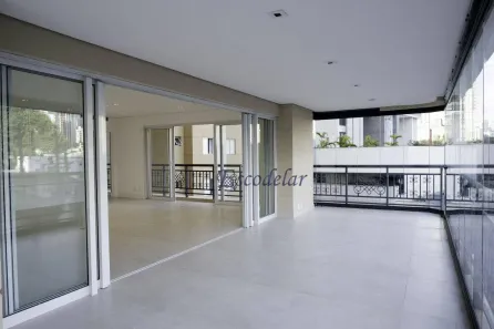 Apartamento com 4 Quartos para alugar, 275m² no Vila Olímpia, São Paulo