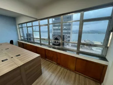 Sala Comercial à venda, 143m² no Centro, Santos