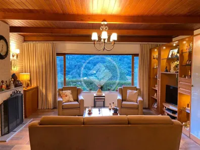 Casa com 4 Quartos à venda, 143m² no Parque do Imbui, Teresópolis