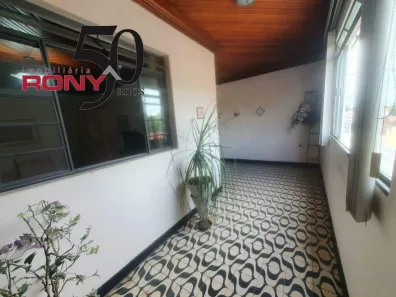 Casa com 3 Quartos à venda, 247m² no Pedreira, Guaratinguetá