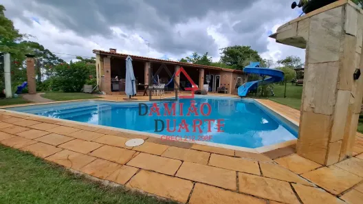 Fazenda/Sítio com 4 Quartos à venda, 432m² no Centro, Boituva