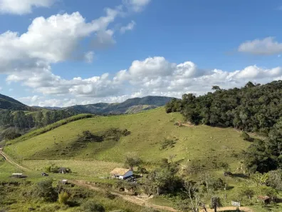 Fazenda/Sítio com 2 Quartos à venda, 30000m² no , São Luiz do Paraitinga