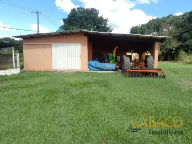 Fazenda/Sítio com 2 Quartos à venda, 200m² no Tibaia de São Fernando II, São Carlos