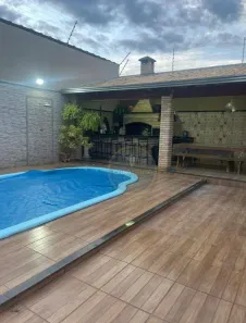 Casa com 4 Quartos à venda, 252m² no Núcleo Habitacional Silvério Cartafina, Uberaba