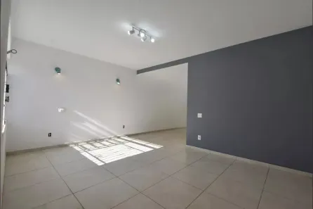 Casa com 3 Quartos à venda, 142m² no Parque Colonial, São Paulo
