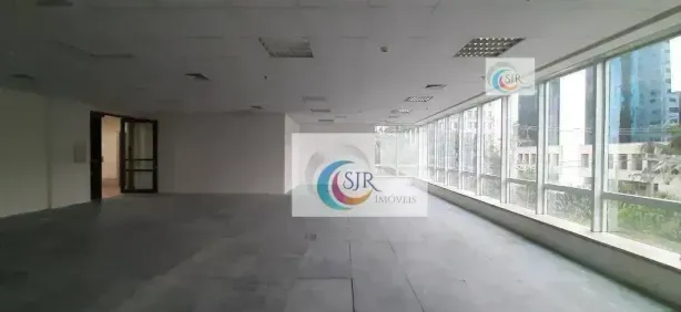 Sala Comercial à venda, 166m² no Cidade Monções, São Paulo