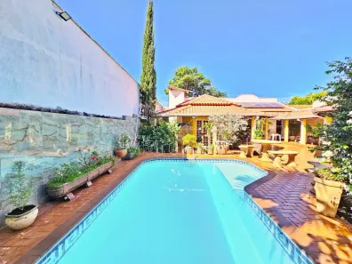 Casa com 3 Quartos à venda, 226m² no Parque Residencial Cidade Universitária, Ribeirão Preto