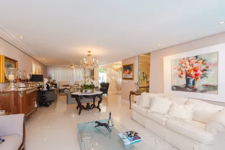 Casa com 5 Quartos à venda, 426m² no Vila Assunção, Porto Alegre