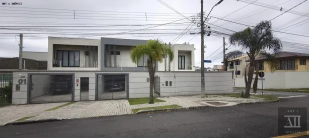 Sobrado com 3 Quartos à venda, 170m² no Boa Vista, Curitiba