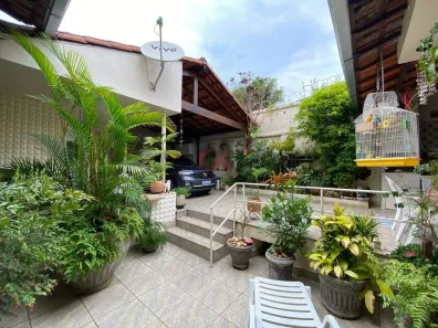 Casa com 4 Quartos à venda, 189m² no Santa Tereza, Belo Horizonte