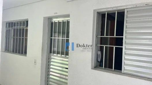 Casa com 1 Quarto para alugar, 30m² no Vila João Batista, São Paulo