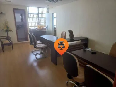 Sala Comercial à venda, 96m² no Santa Efigênia, Belo Horizonte