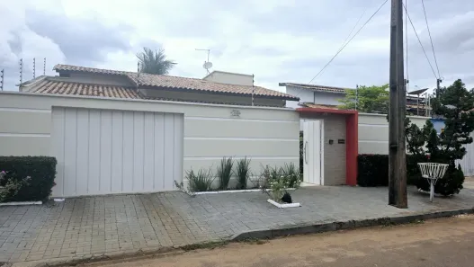 Casa com 3 Quartos à venda, 187m² no Plano Diretor Sul, Palmas