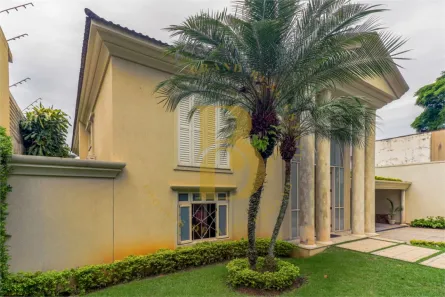 Casa com 4 Quartos à venda, 642m² no Jardim Leonor, São Paulo