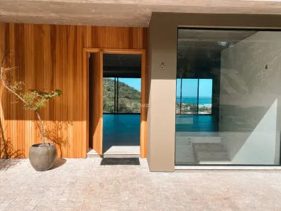 Casa de Condomínio com 3 Quartos à venda, 243m² no , Garopaba