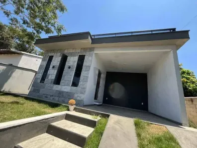 Casa com 3 Quartos para venda ou aluguel, 200m² no Balneário São Pedro, São Pedro da Aldeia