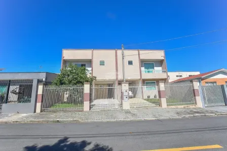 Sobrado com 3 Quartos à venda, 180m² no Cajuru, Curitiba