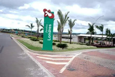 Lote/Terreno à venda, 938m² no Jardim Vitória, Goiânia