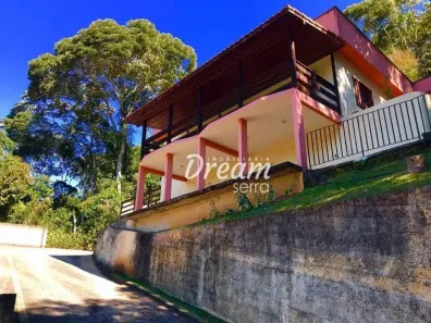 Casa com 3 Quartos à venda, 208m² no Albuquerque, Teresópolis