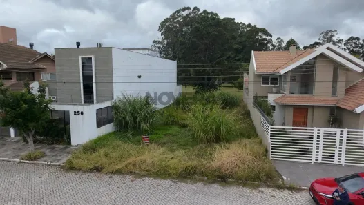 Lote/Terreno à venda, 221m² no Laranjal, Pelotas