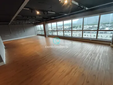 Sala Comercial à venda, 108m² no Recreio dos Bandeirantes, Rio de Janeiro