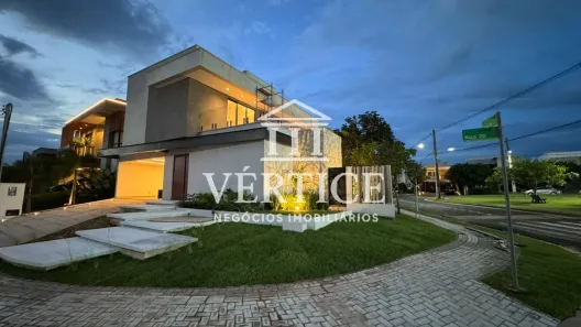 Casa de Condomínio com 3 Quartos à venda, 10m² no Uruguai, Teresina