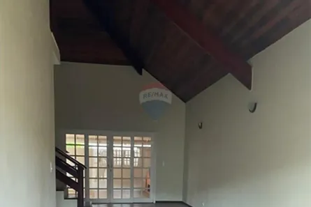 Casa de Condomínio com 3 Quartos para alugar, 130m² no Vila Esperia ou Giglio, Atibaia
