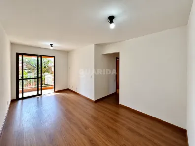 Apartamento com 3 Quartos para alugar, 70m² no Cristo Redentor, Porto Alegre