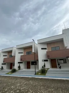 Casa de Condomínio com 3 Quartos para venda ou aluguel, 223m² no , Raposa