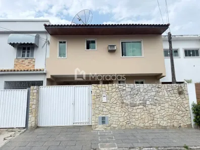Sobrado com 3 Quartos à venda, 148m² no Parque Caju, Campos dos Goytacazes