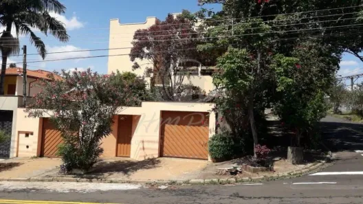 Casa com 5 Quartos à venda, 275m² no Parque São Quirino, Campinas