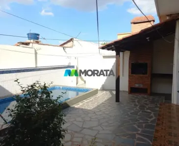 Casa com 3 Quartos à venda, 268m² no Carlos Prates, Belo Horizonte