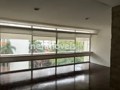 Apartamento com 3 Quartos para alugar, 200m² no Cerqueira César, São Paulo