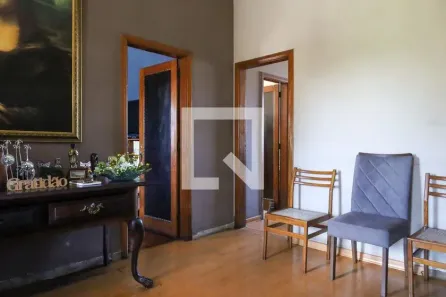 Casa com 4 Quartos à venda, 300m² no Nova Suíssa, Belo Horizonte