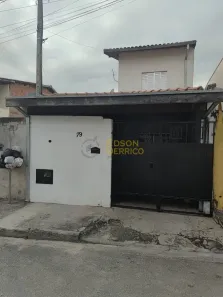 Sobrado com 2 Quartos à venda, 105m² no Triângulo, Pindamonhangaba