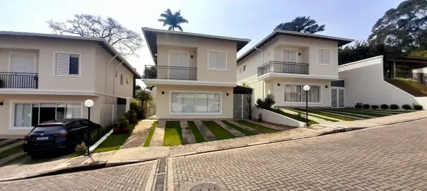 Casa de Condomínio com 4 Quartos para alugar, 160m² no Chácara do Refúgio, Carapicuíba