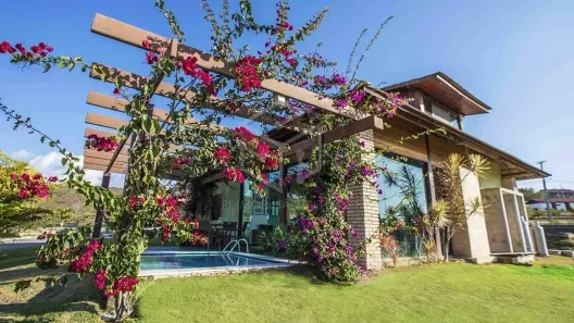 Casa de Condomínio com 2 Quartos à venda, 190m² no Zona Rural, Sairé