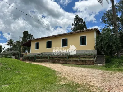 Fazenda/Sítio com 3 Quartos à venda, 2920m² no Centro, Amparo