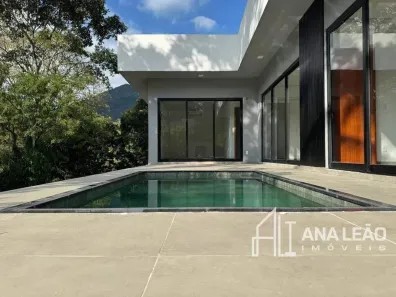 Casa de Condomínio com 2 Quartos à venda, 111m² no Limoeiro, Guapimirim