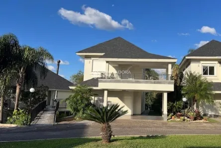 Casa de Condomínio com 3 Quartos à venda, 280m² no Rondônia, Novo Hamburgo
