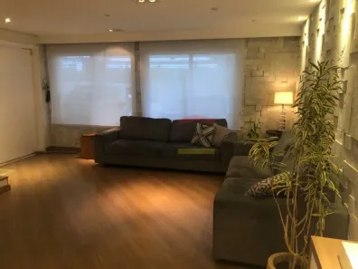 Sobrado com 3 Quartos à venda, 140m² no Vila Nivi, São Paulo