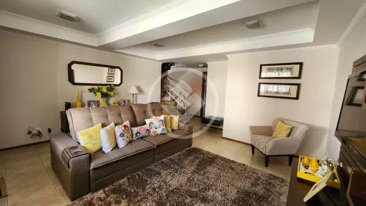 Casa de Condomínio com 4 Quartos à venda, 222m² no Araras, Teresópolis