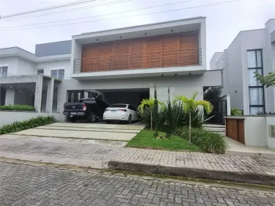 Apartamento com 4 Quartos à venda, 340m² no Balneário Copacabana, Caraguatatuba