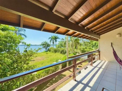 Casa com 5 Quartos à venda, 320m² no Lagoa da Conceição, Florianópolis