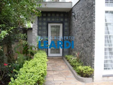 Sobrado com 3 Quartos à venda, 350m² no Jardim Luzitânia, São Paulo
