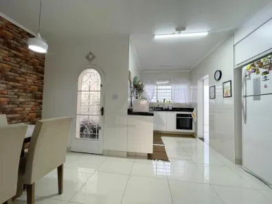 Casa com 3 Quartos à venda, 200m² no Jardim Nossa Senhora Auxiliadora, Campinas