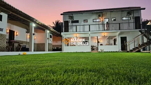 Casa com 10 Quartos à venda, 484m² no Beberibe, Beberibe
