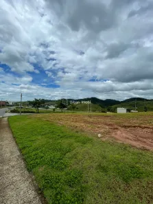 Lote/Terreno à venda, 522m² no Casa de Pedra, Volta Redonda