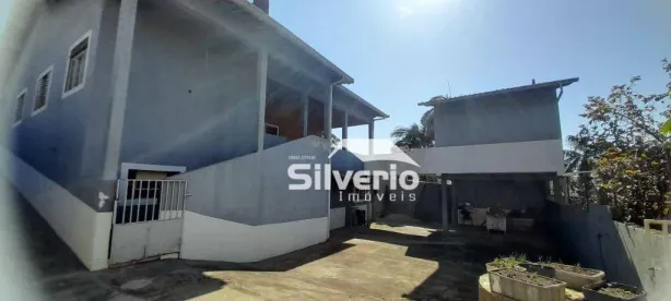 Fazenda/Sítio com 4 Quartos à venda, 142m² no Primavera 1A, São José dos Campos