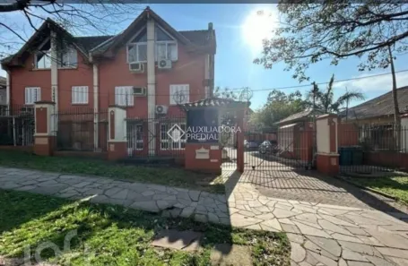 Casa de Condomínio com 3 Quartos à venda, 140m² no Medianeira, Porto Alegre